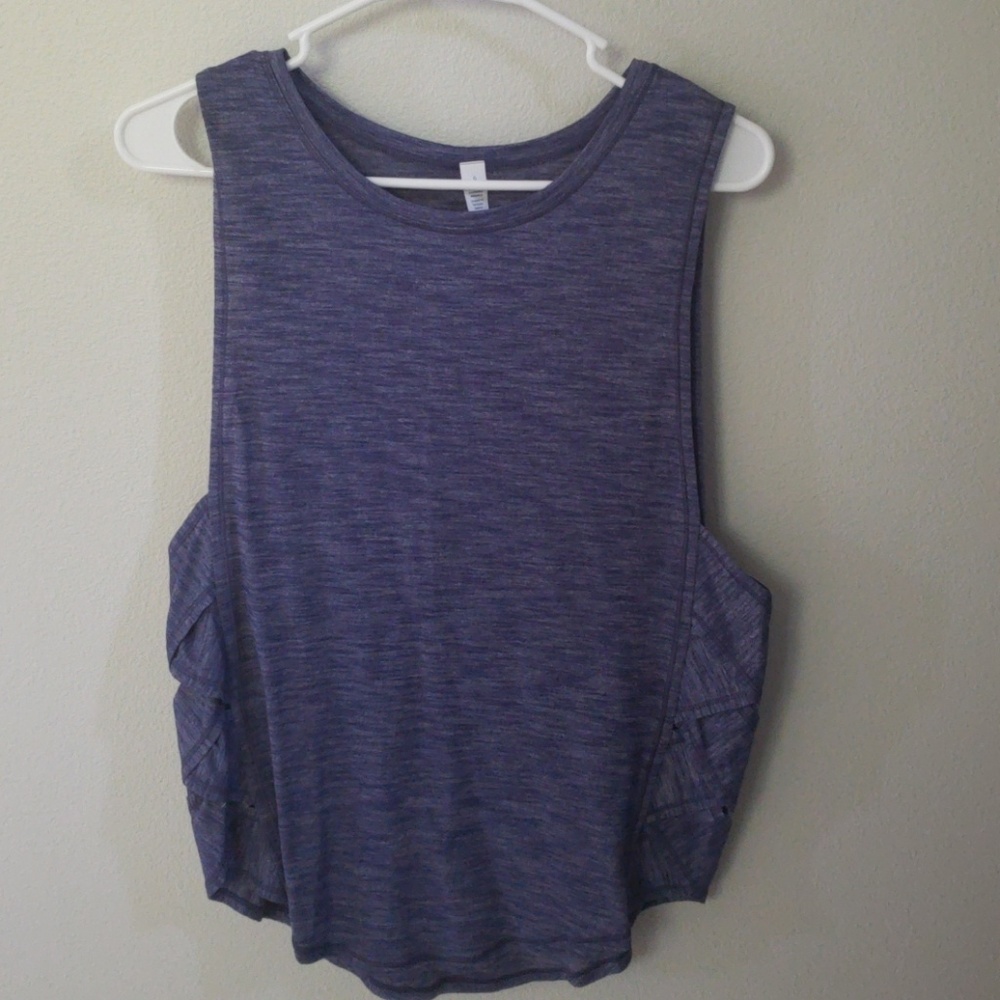 ♡lululemon Var city muscle tank ♡